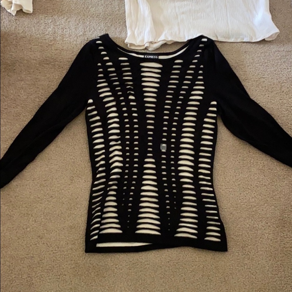 Cute top from express never worn without tags